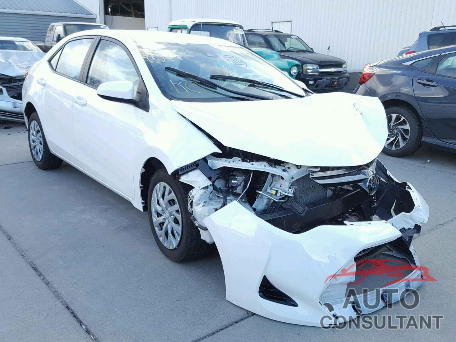 TOYOTA COROLLA 2017 - 5YFBURHE1HP633870