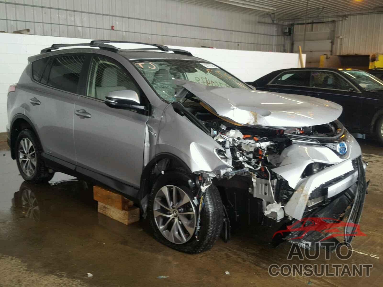 TOYOTA RAV4 2017 - JTMRJREVXHD081266
