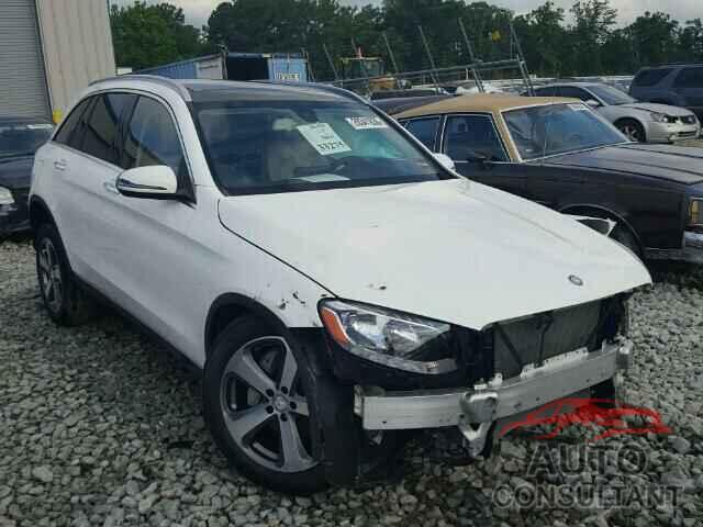 MERCEDES-BENZ GLC300 2016 - WDC0G4KB5GF053537