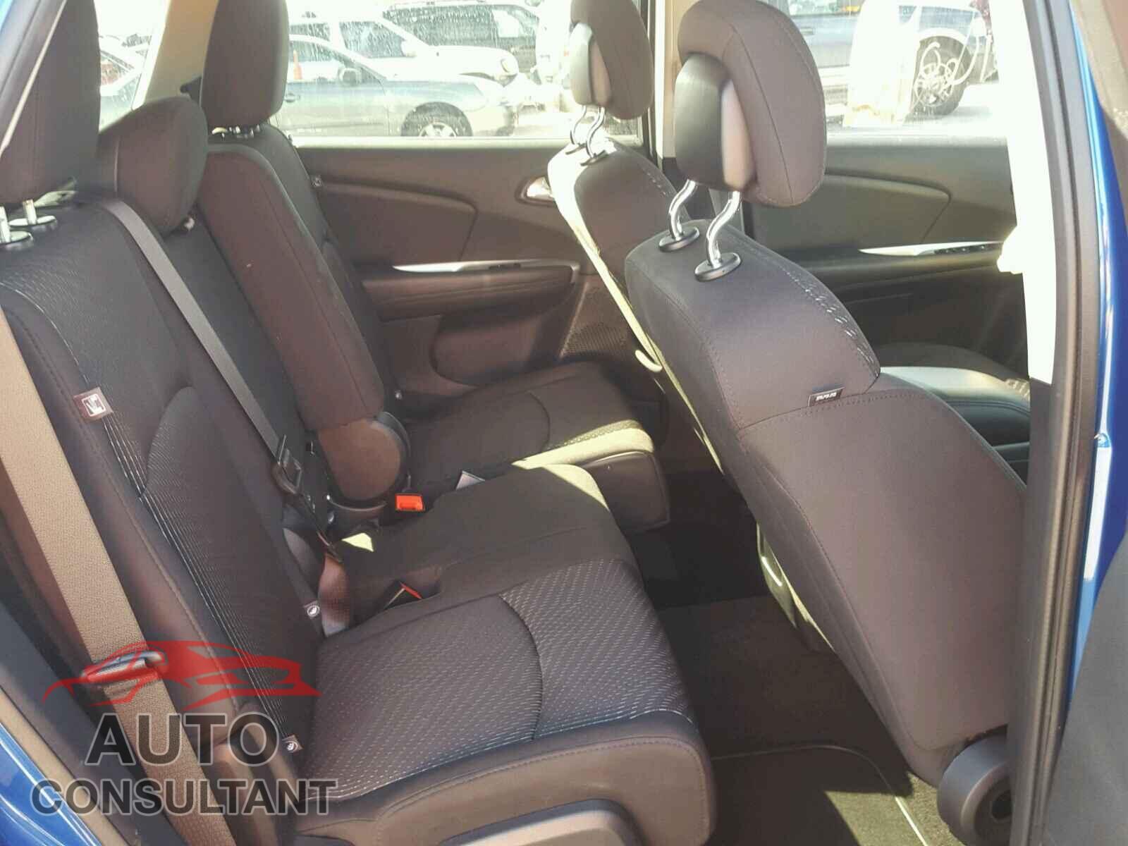 DODGE JOURNEY 2015 - 3C4PDCBG8FT654996