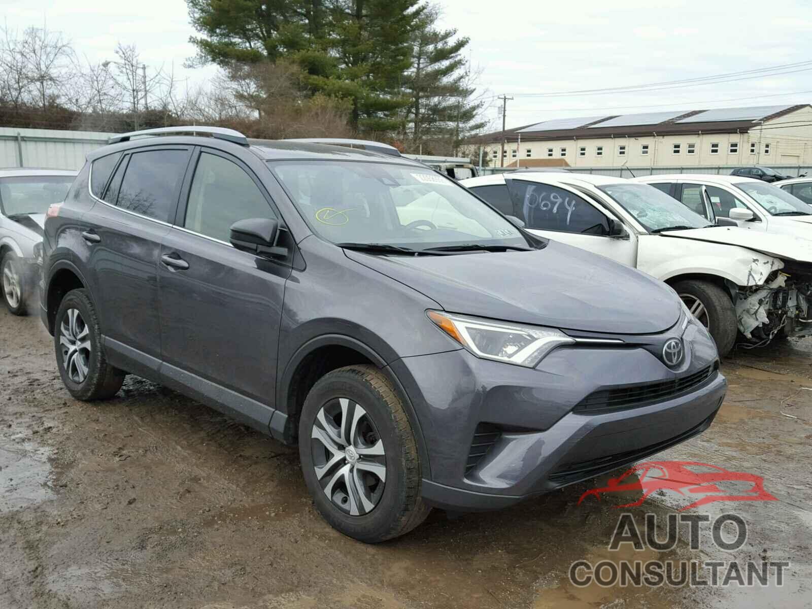 TOYOTA RAV4 2017 - JTMBFREV4HJ125122