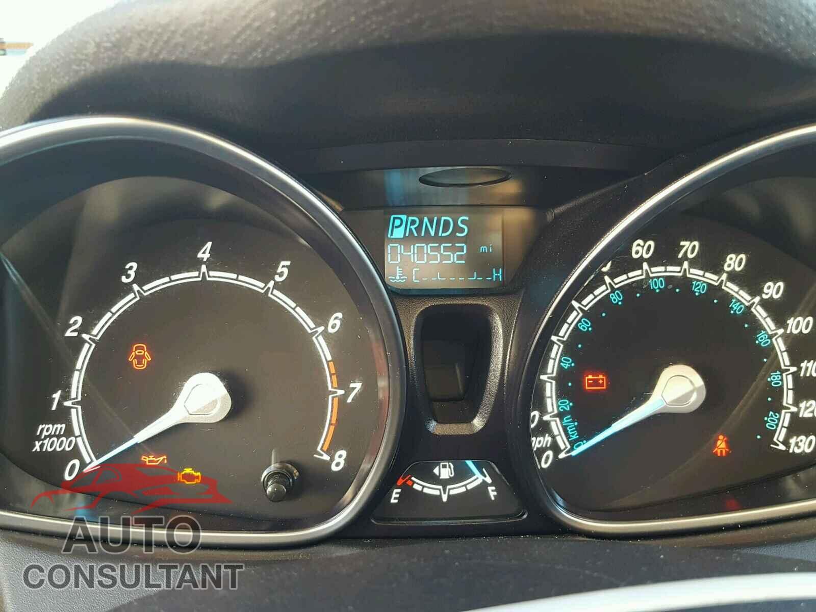 FORD FIESTA 2015 - 3FADP4EJ2FM199585