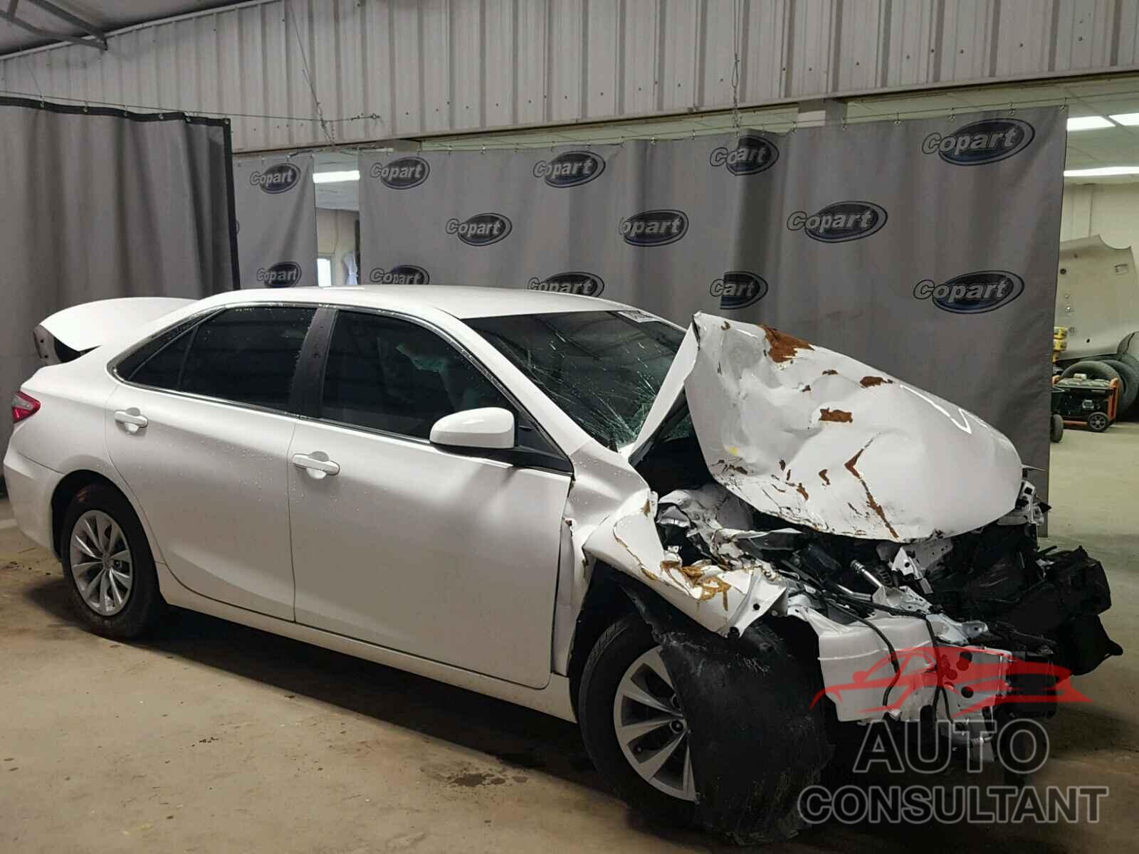 TOYOTA CAMRY 2016 - 4T1BF1FK8GU549479