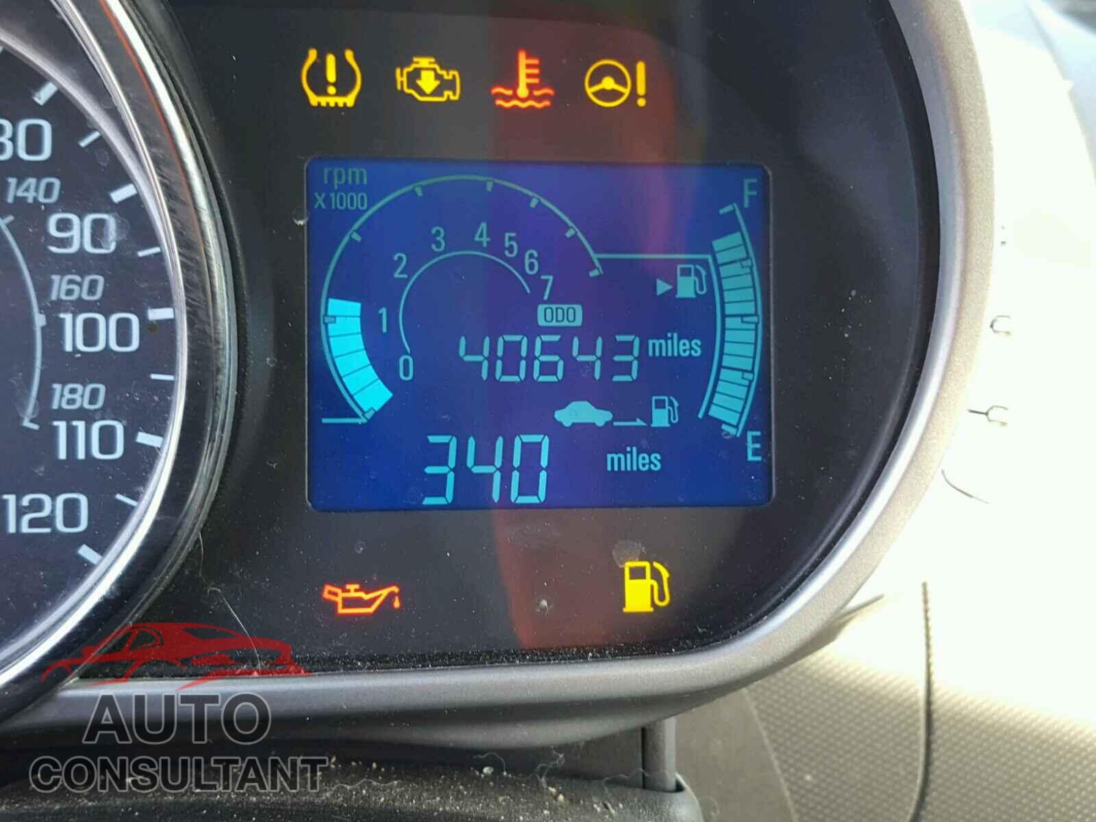 CHEVROLET SPARK 2015 - KL8CA6S99FC711317