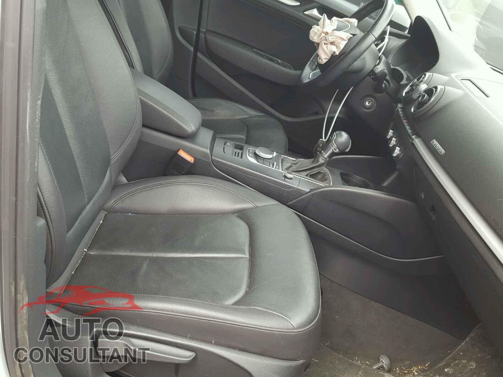 AUDI S3 2015 - WAUBFGFF3F1003048