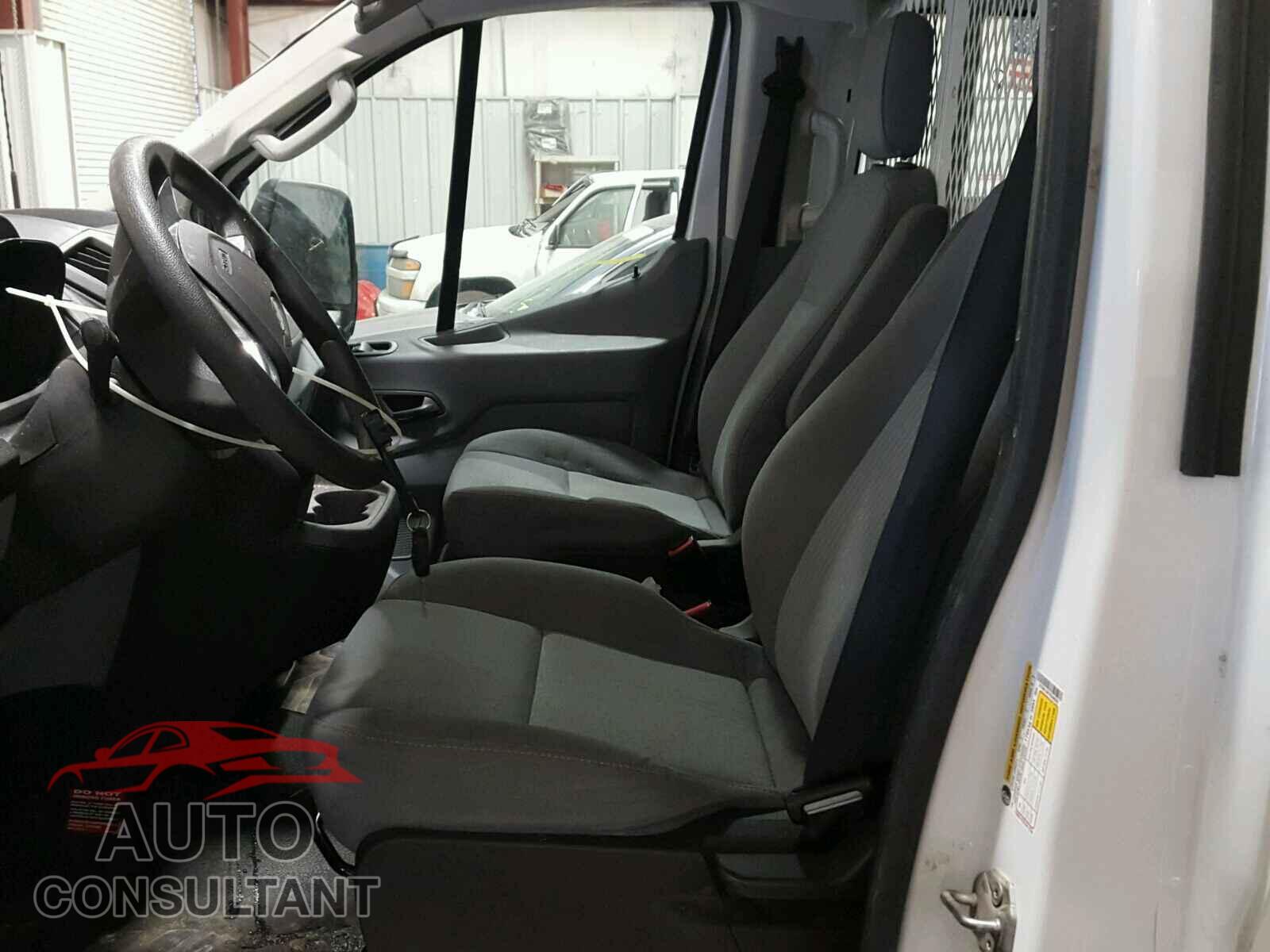 FORD TRANSIT CO 2015 - 1FTNR1ZM7FKA88582