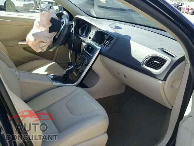 VOLVO S60 2015 - YV140MFC2F1317835