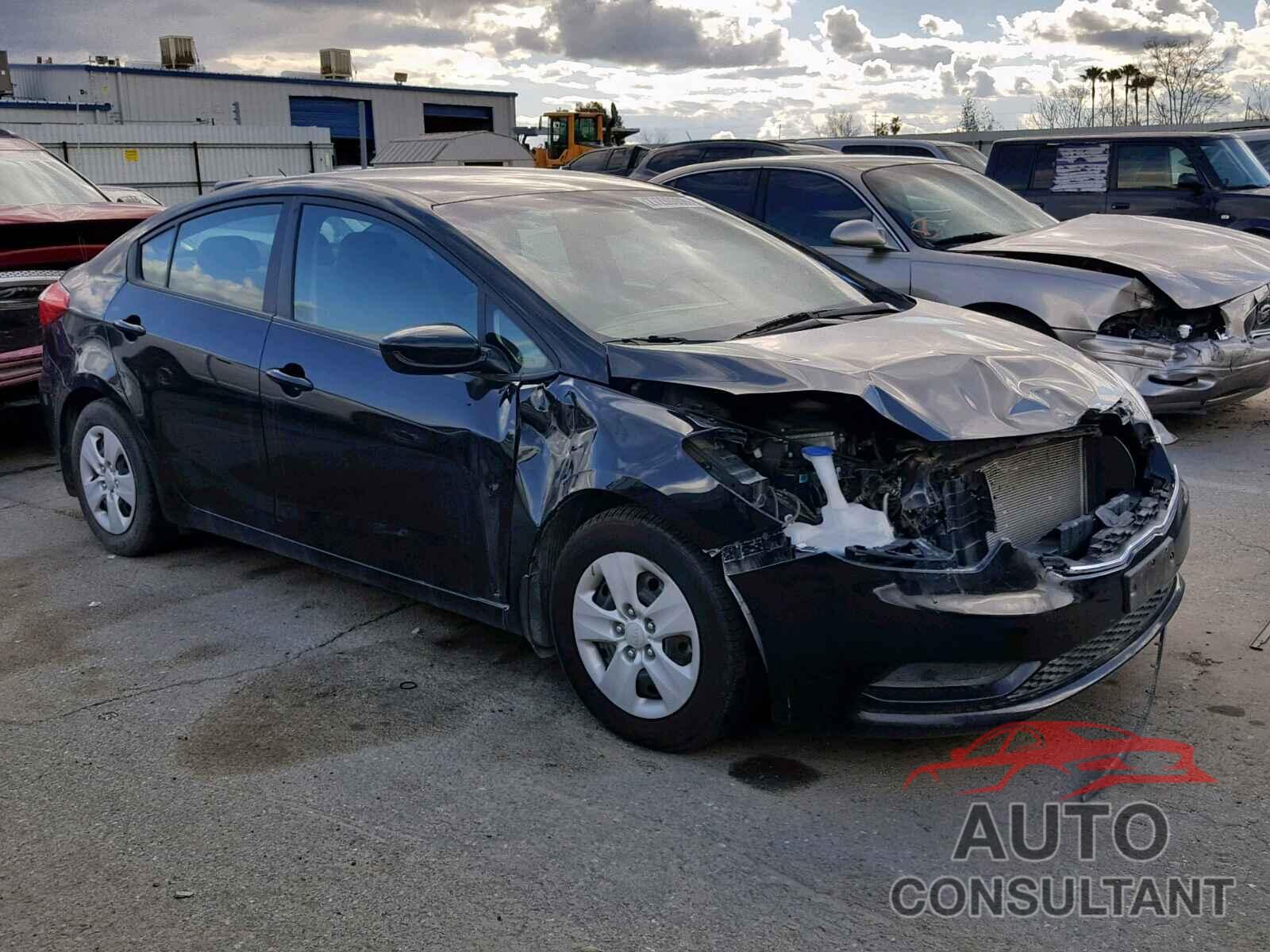 KIA FORTE 2016 - KNAFK4A62G5578030