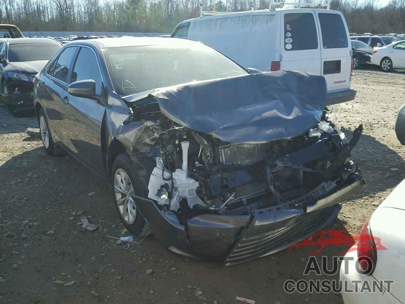 TOYOTA CAMRY 2016 - 4T4BF1FK8GR568376