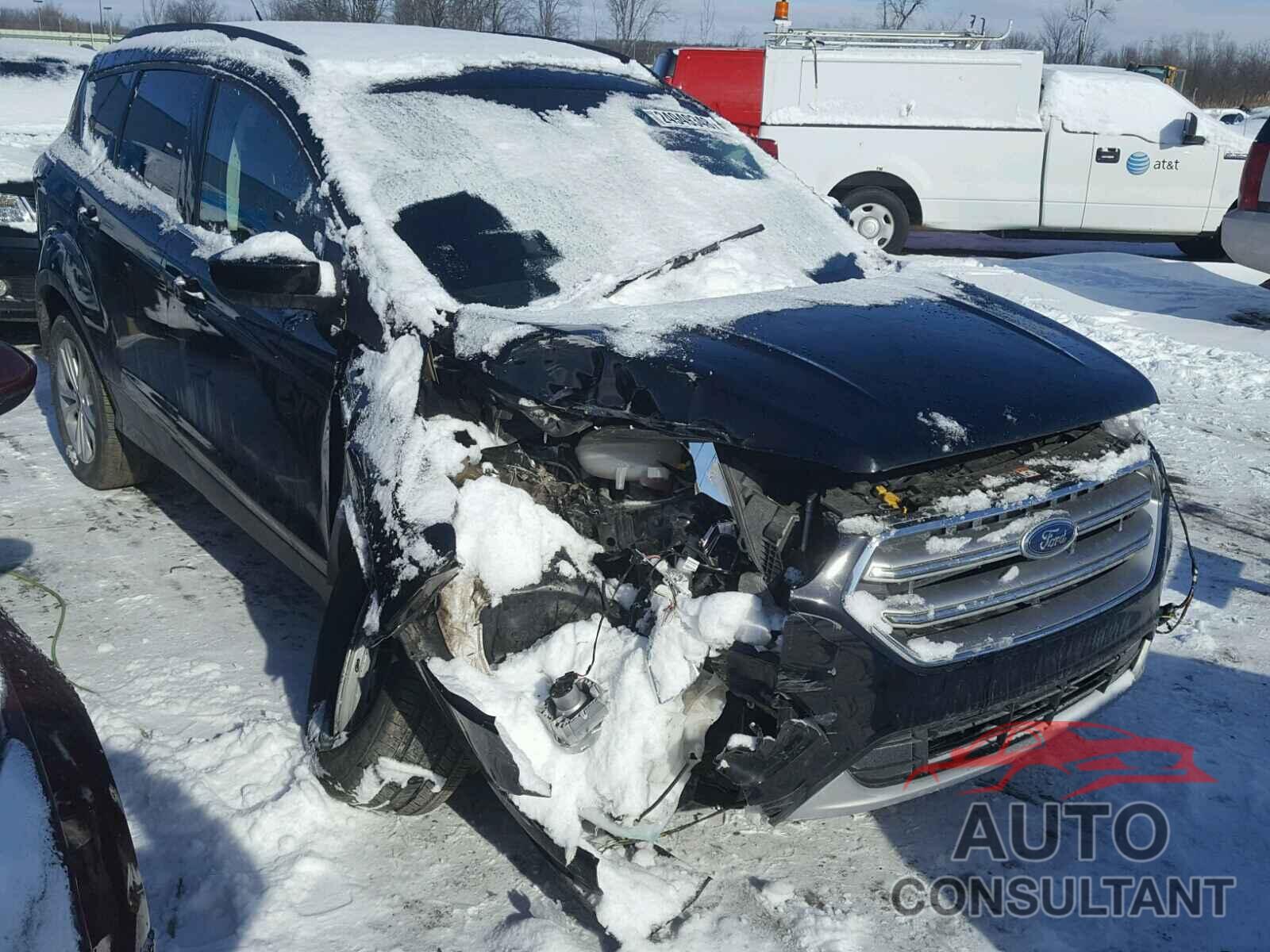 FORD ESCAPE 2017 - 1FMCU0GDXHUA12375