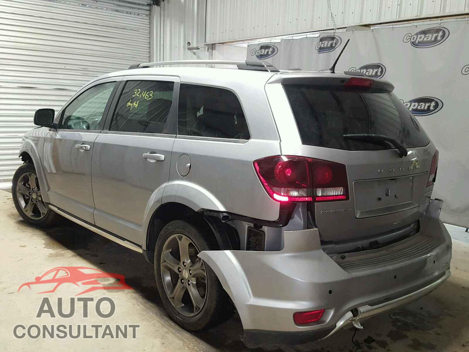 DODGE JOURNEY 2015 - 3C4PDCGG7FT529464