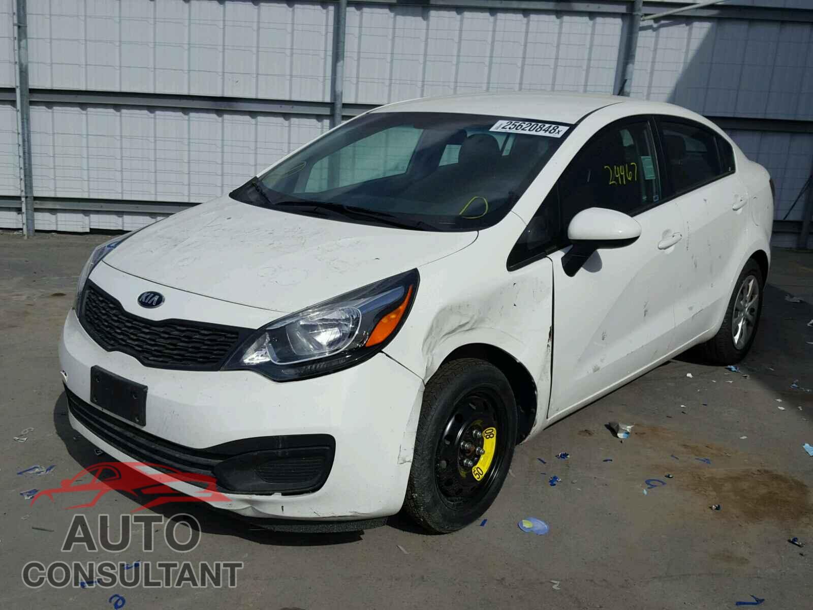 KIA RIO 2015 - KNADM4A38F6507172