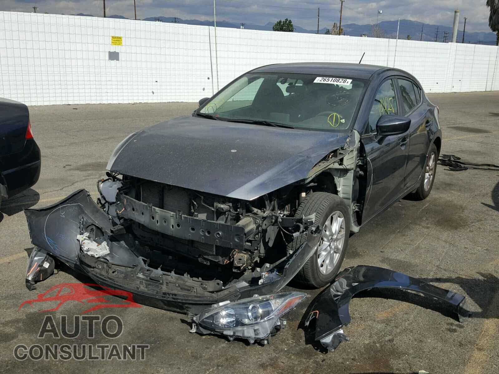 MAZDA 3 2016 - 3MZBM1K72GM303265
