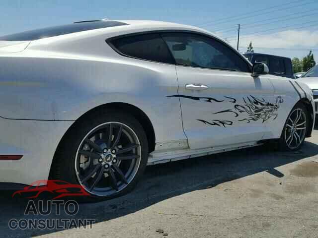 FORD MUSTANG 2017 - 1FA6P8TH5H5266303