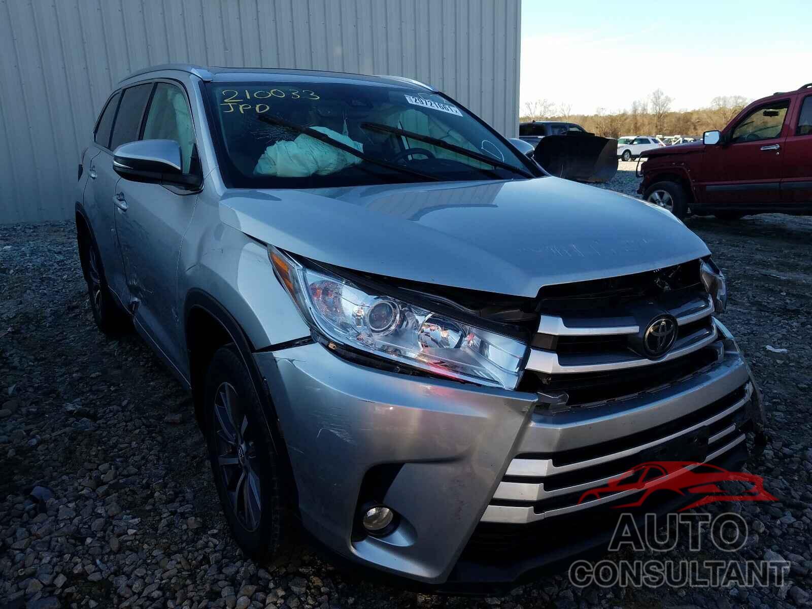 TOYOTA HIGHLANDER 2018 - 5TDJZRFH7JS525373
