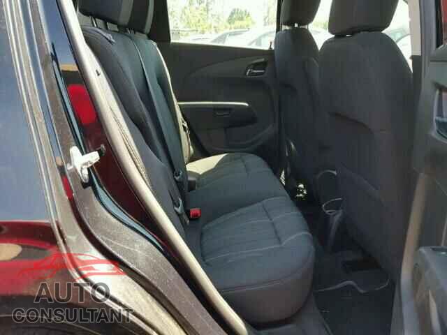 CHEVROLET SONIC 2015 - 1G1JC6SG3F4132995