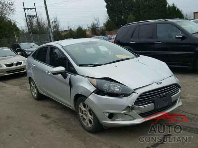 FORD FIESTA 2015 - 3FADP4BJ6FM189548