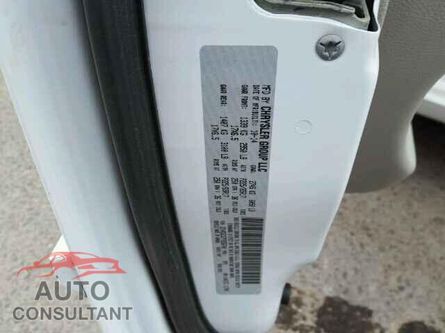 DODGE CARAVAN 2015 - 2C4RDGCG7FR556740