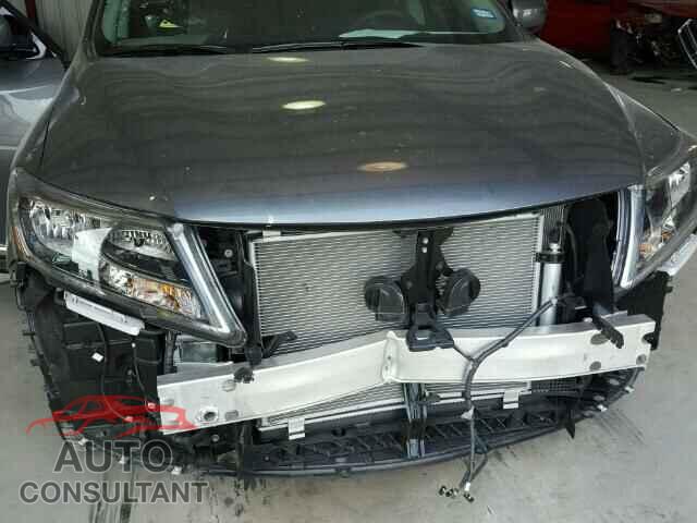 NISSAN PATHFINDER 2015 - 5N1AR2MN0FC711616