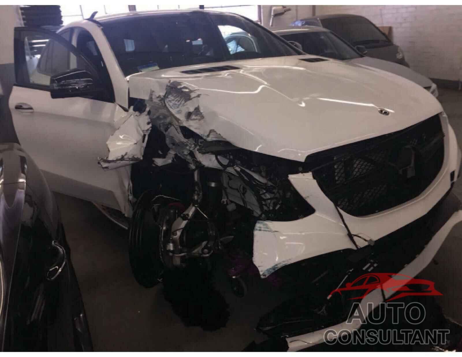 MERCEDES-BENZ GLE300 2018 - 4JGED7FB7JA094557