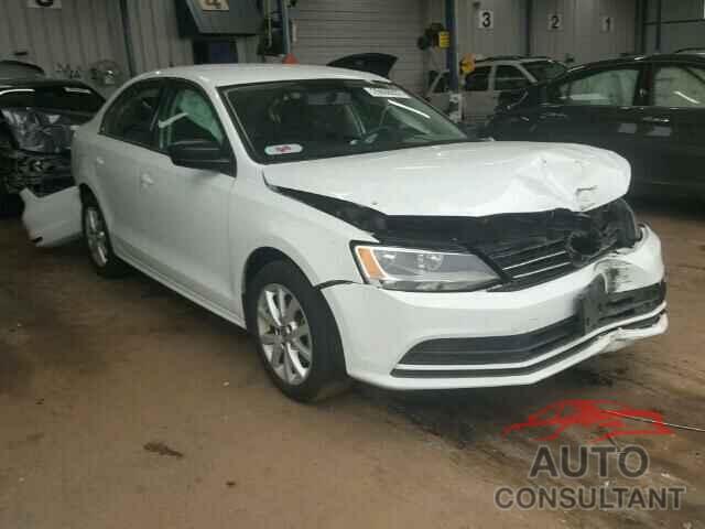 VOLKSWAGEN JETTA 2015 - 3VWD17AJ9FM304901