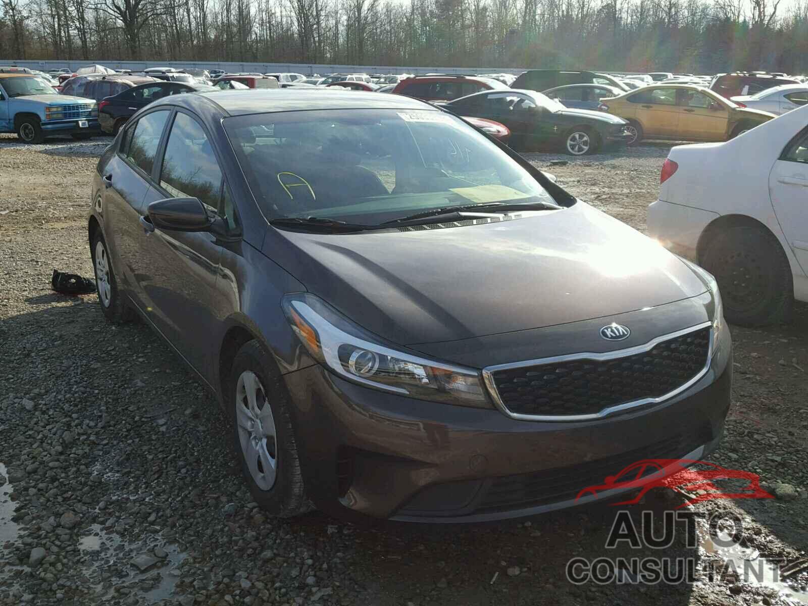 KIA FORTE 2018 - 3KPFK4A79JE167666