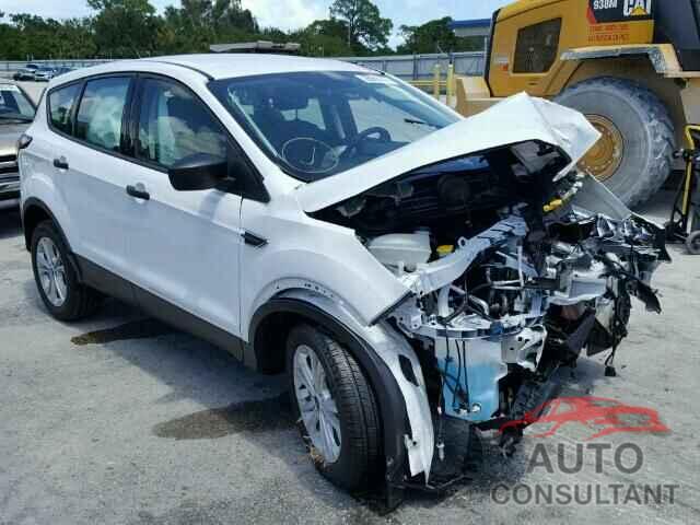 FORD ESCAPE 2017 - 1FMCU0F70HUB96365