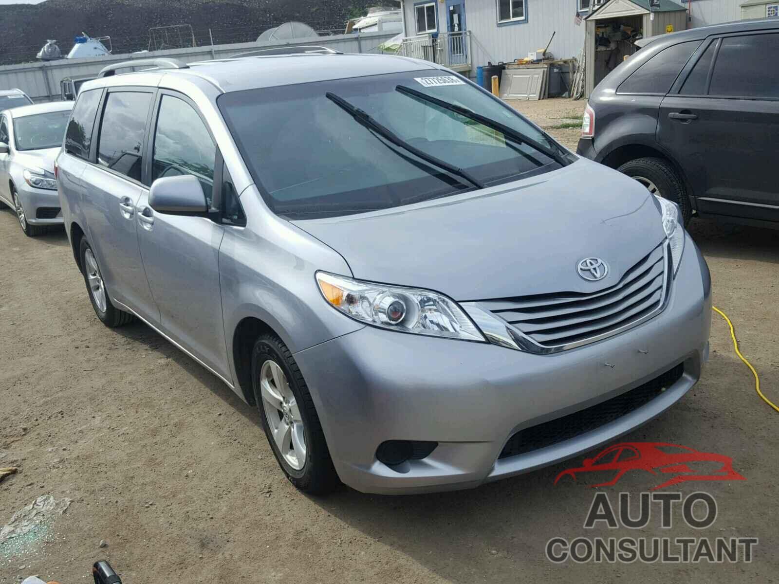 TOYOTA SIENNA 2017 - 5TDKZ3DC4HS791260