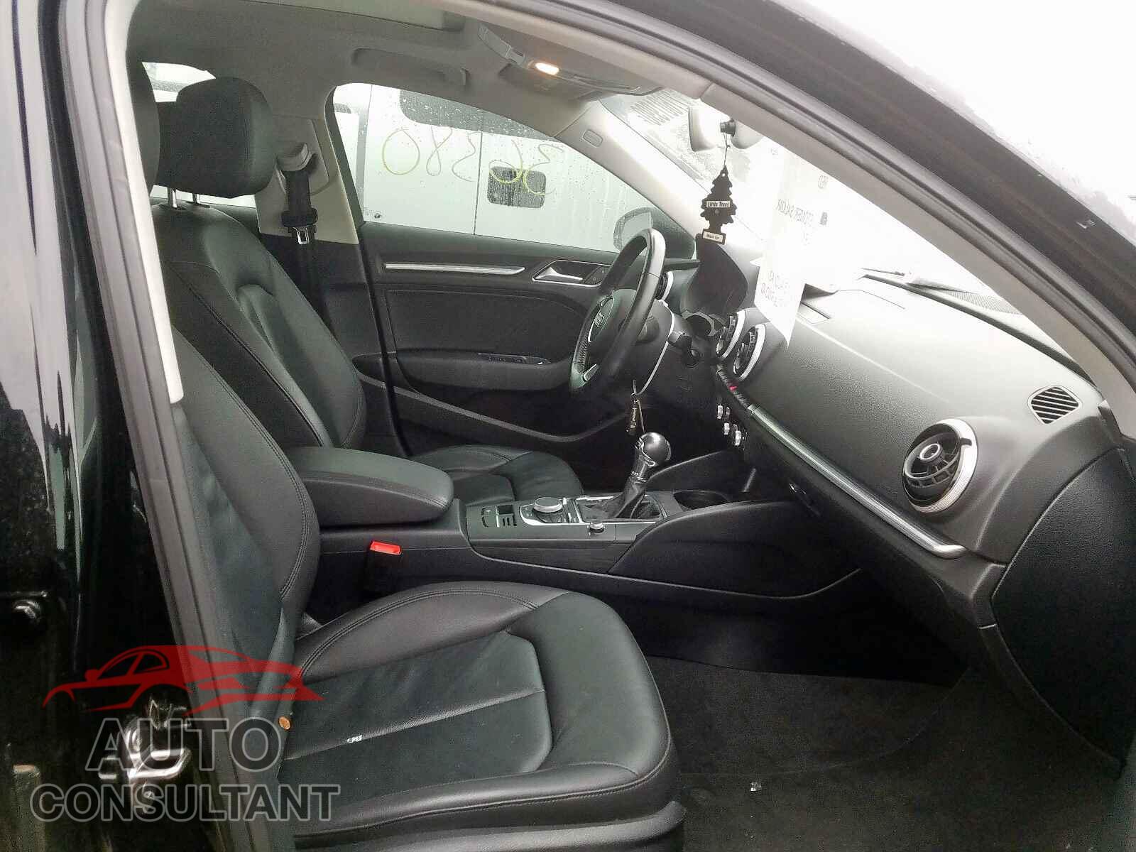 AUDI A3 2015 - WAUCCGFF5F1141509