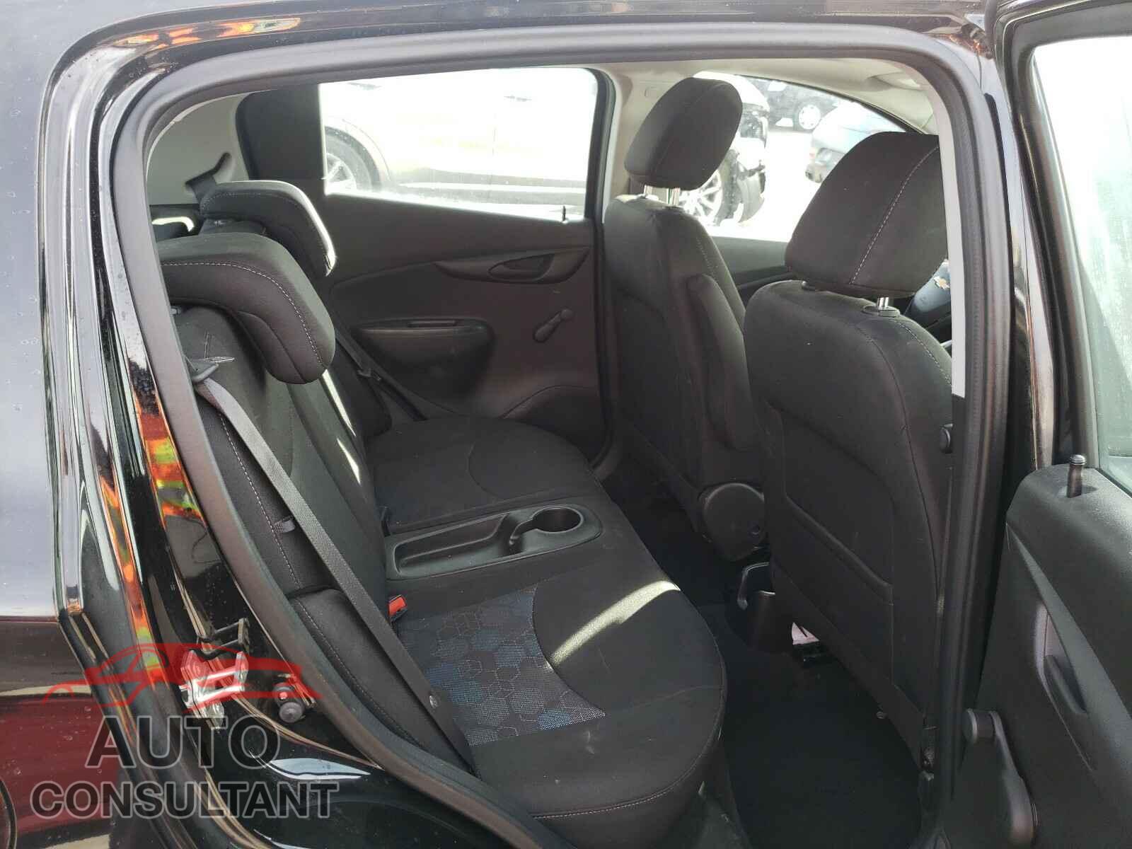 CHEVROLET SPARK 2017 - KL8CB6SAXHC751318