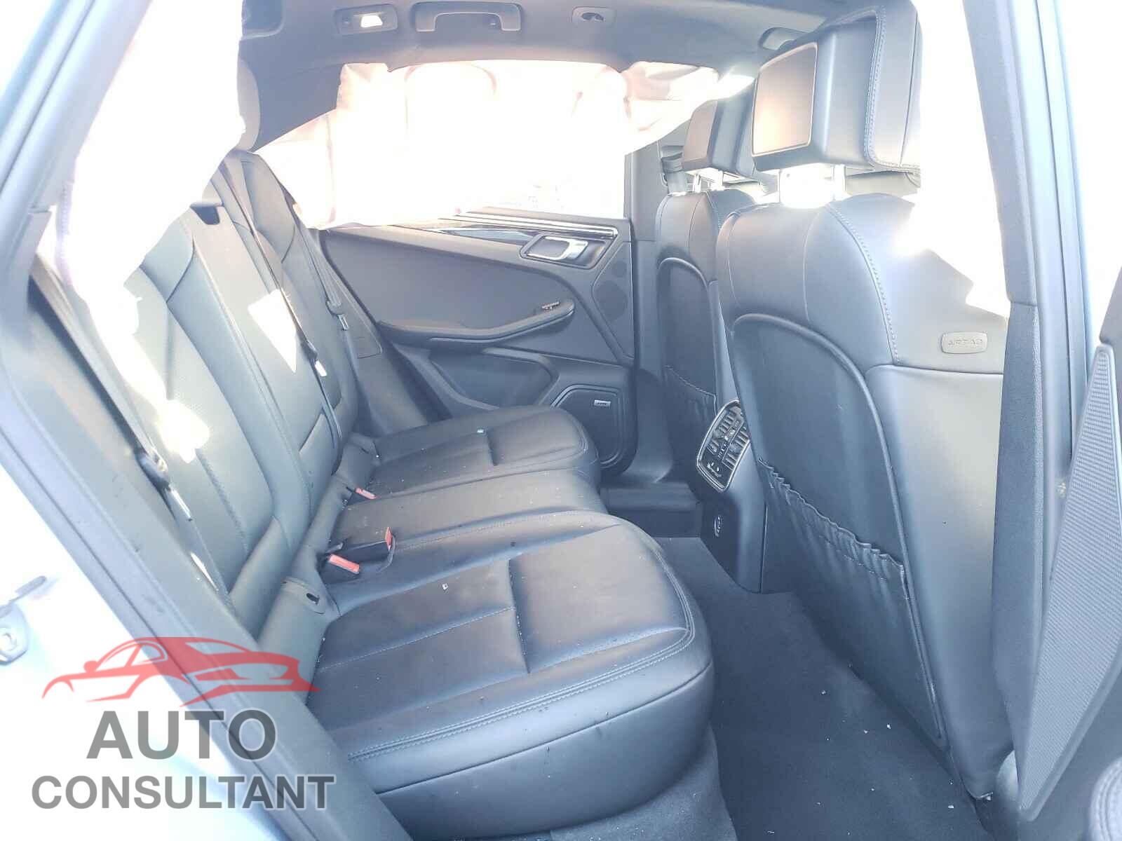 PORSCHE MACAN 2019 - WP1AA2A55KLB09271