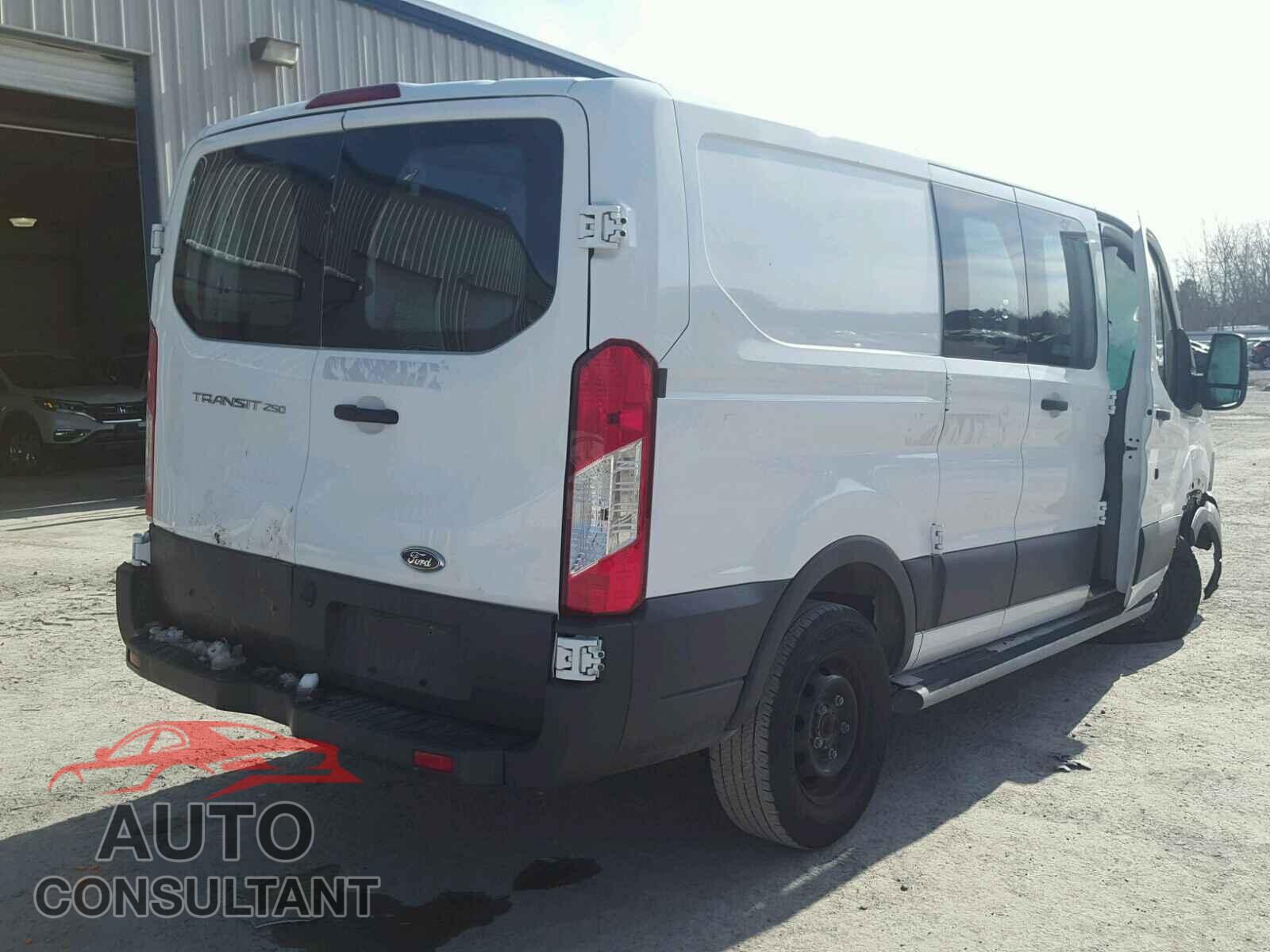 FORD TRANSIT CO 2016 - 1FTYR1ZM2GKB35998