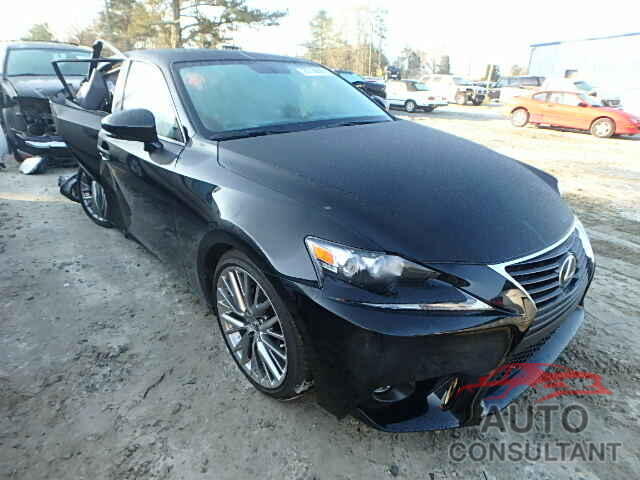 LEXUS IS250 2015 - JTHBF1D26F5055183