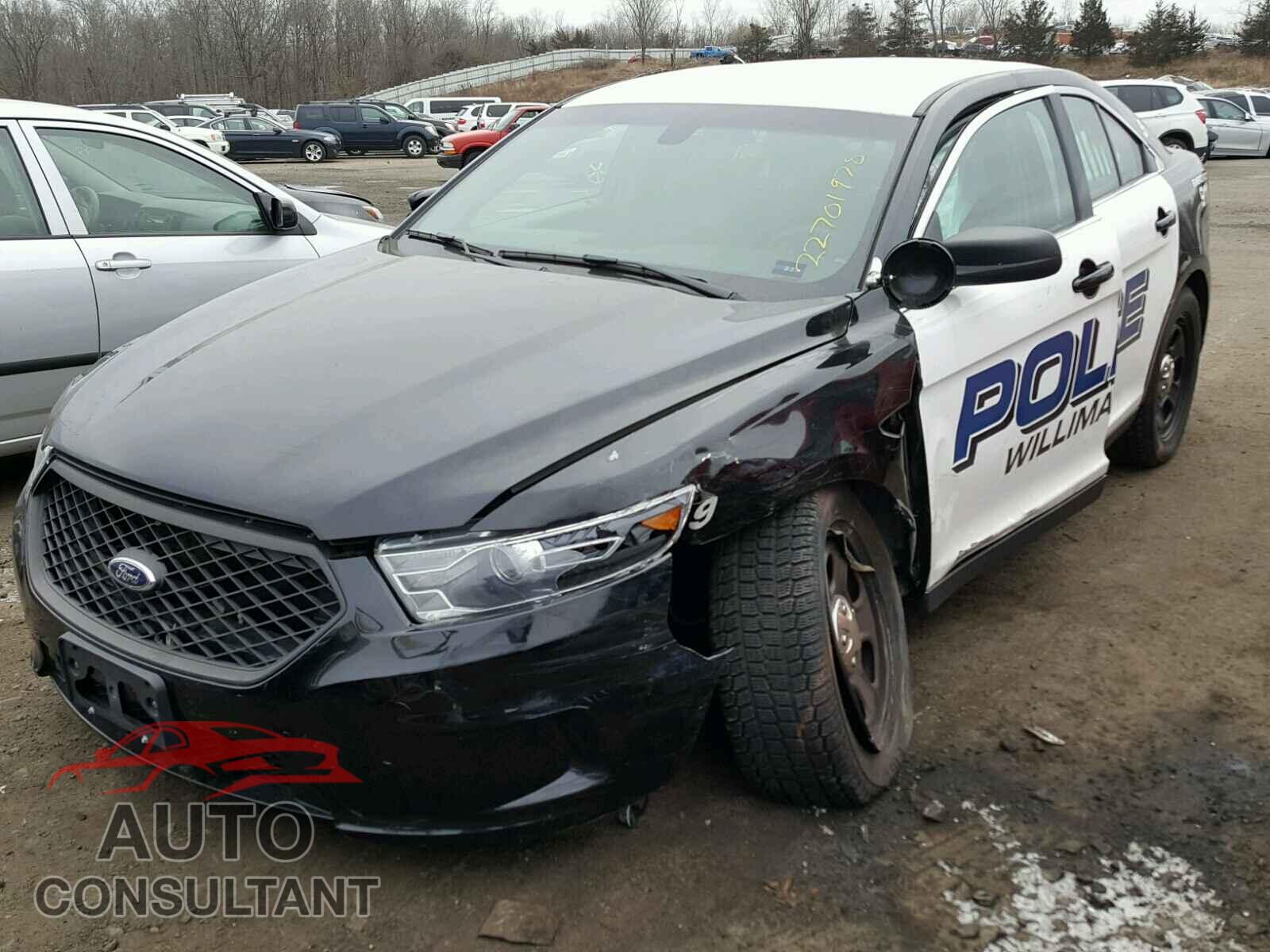 FORD TAURUS 2015 - 1FAHP2MK5FG117715