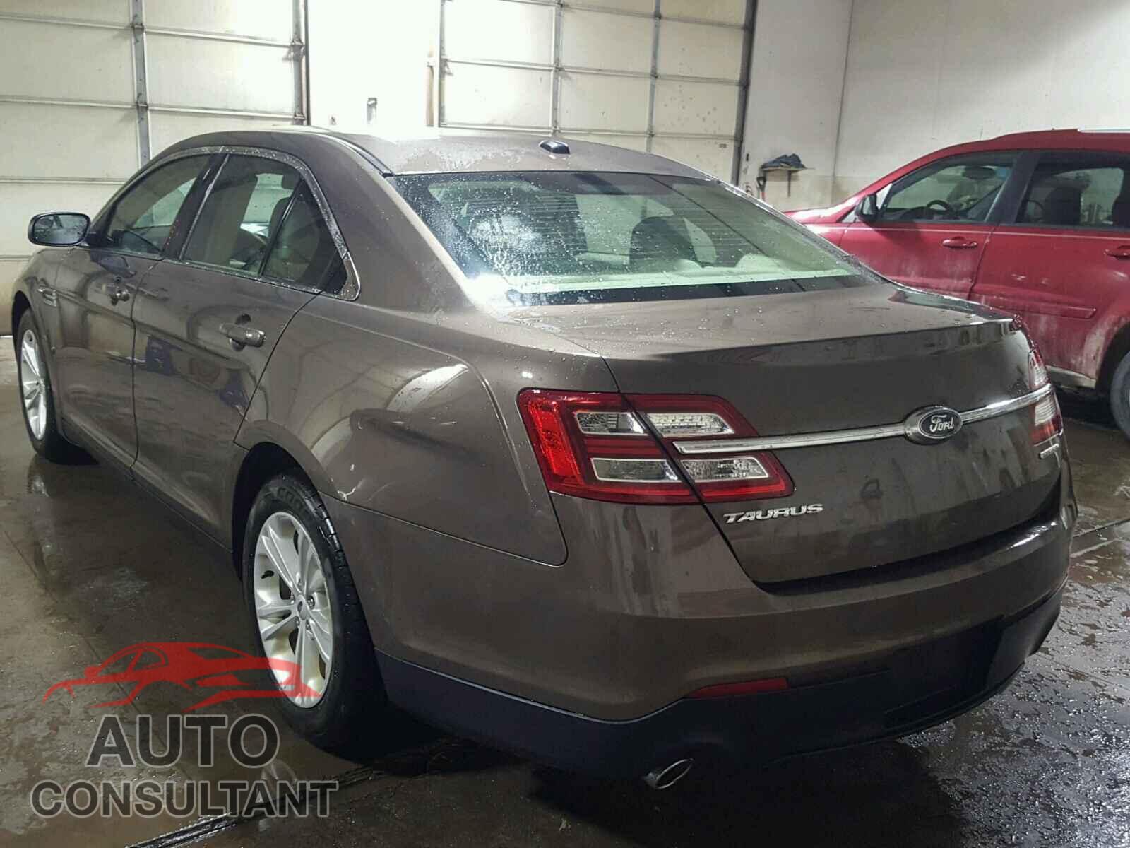 FORD TAURUS 2015 - 1FAHP2D86FG154695