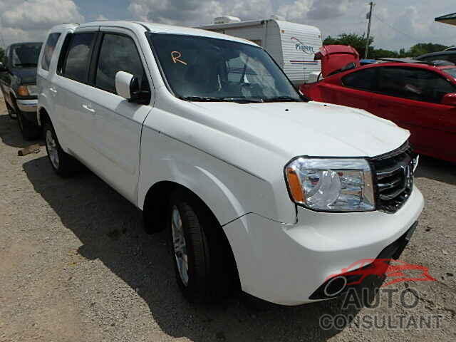 HONDA PILOT 2015 - 5FNYF3H45FB022046