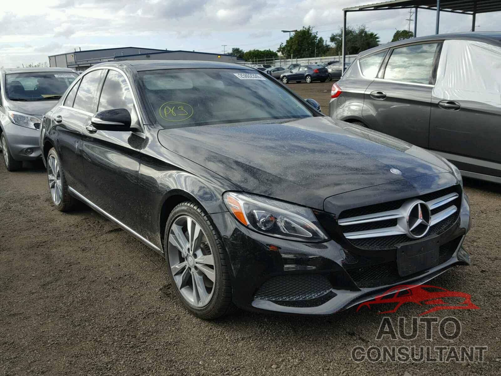 MERCEDES-BENZ C300 2015 - 55SWF4JB8FU057524