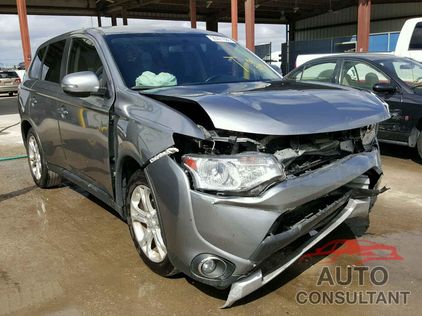MITSUBISHI OUTLANDER 2015 - JA4AD3A37FZ005553