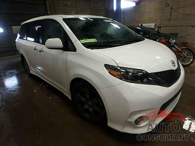 TOYOTA SIENNA 2015 - 5TDXK3DC9FS552553