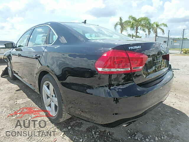VOLKSWAGEN PASSAT 2015 - 1VWAS7A35FC098382
