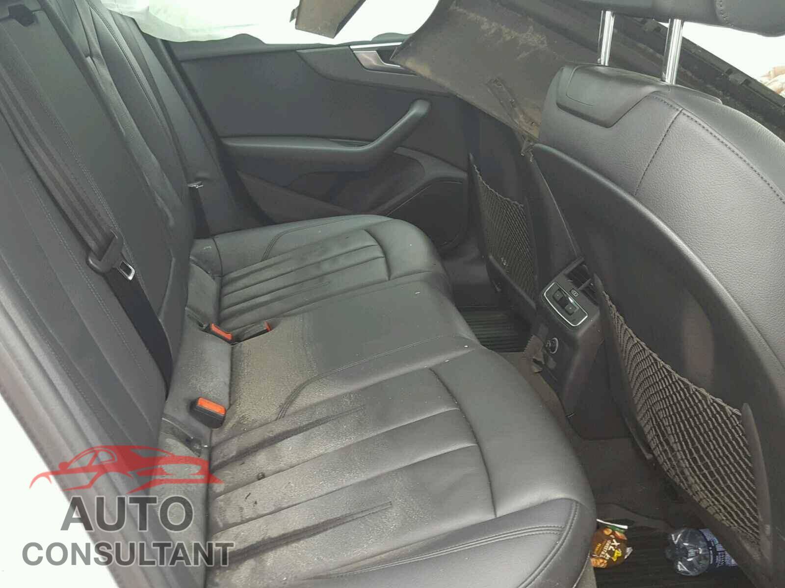 AUDI A4 2017 - WAUDNAF42HN054611