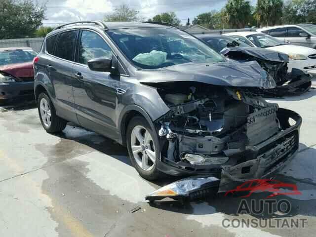 FORD ESCAPE 2015 - 1FMCU0GX4FUC01501
