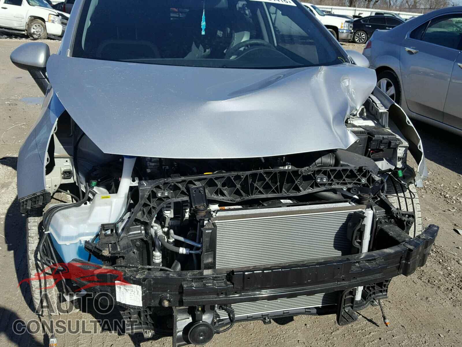 KIA RIO 2017 - KNADN5A37H6036217