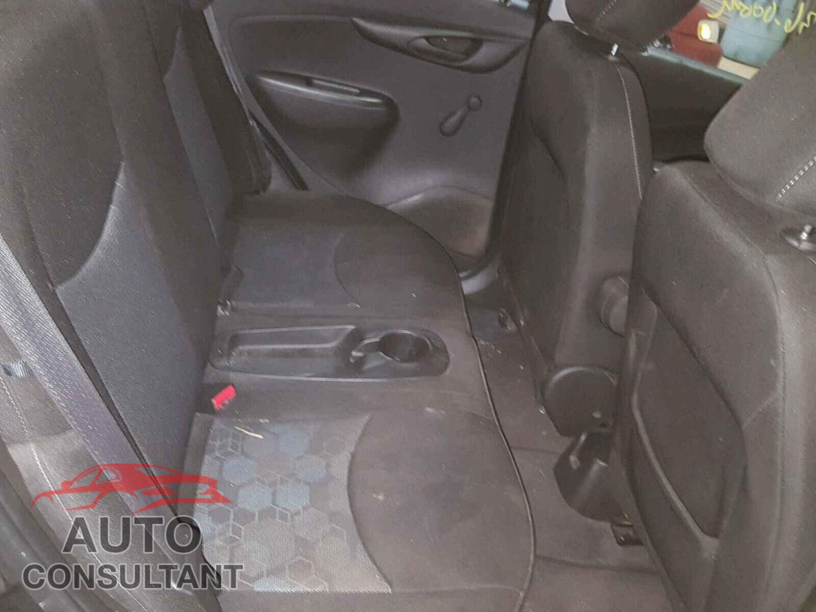 CHEVROLET SPARK 2017 - KL8CB6SA4HC762377