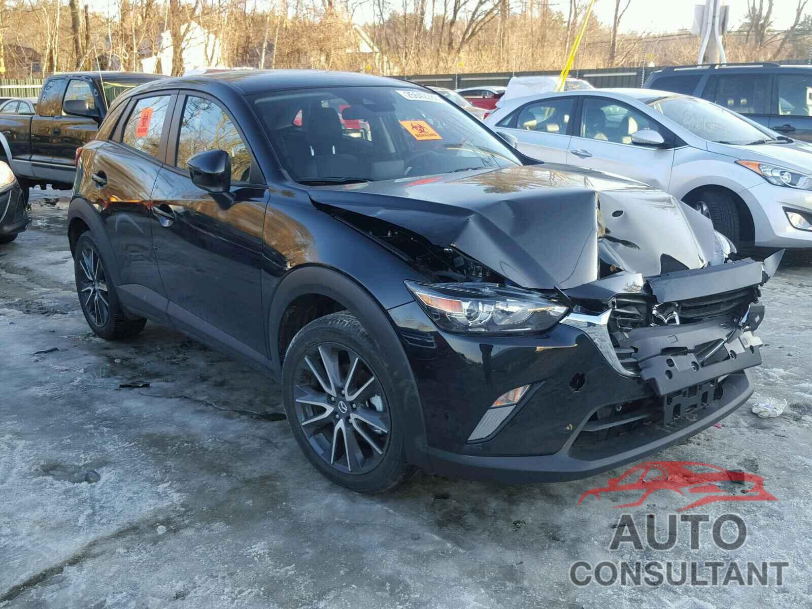 MAZDA CX-3 2018 - JM1DKFC76J1311936