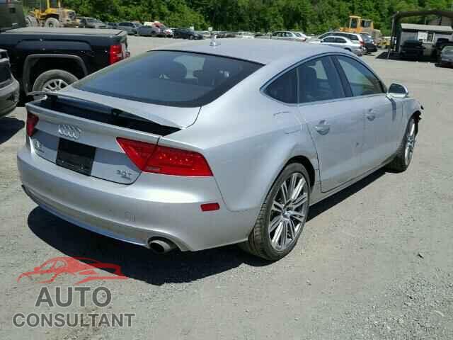 AUDI A7 2015 - WAUWGAFC0FN003888
