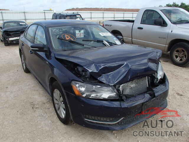 VOLKSWAGEN PASSAT 2015 - 1VWAT7A32FC004780