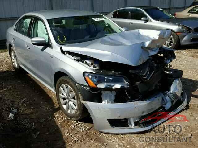 VOLKSWAGEN PASSAT 2015 - 1VWAT7A30FC007290
