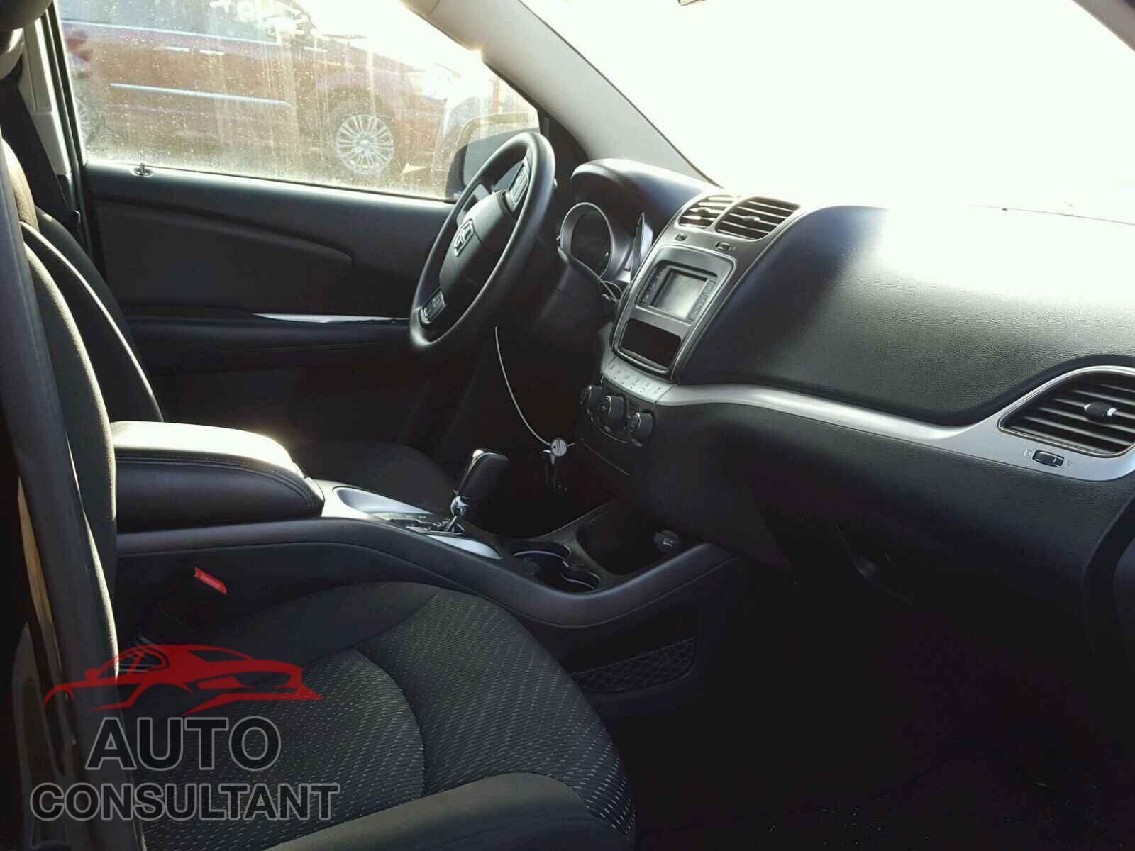 DODGE JOURNEY 2017 - 3C4PDCBG8HT522677