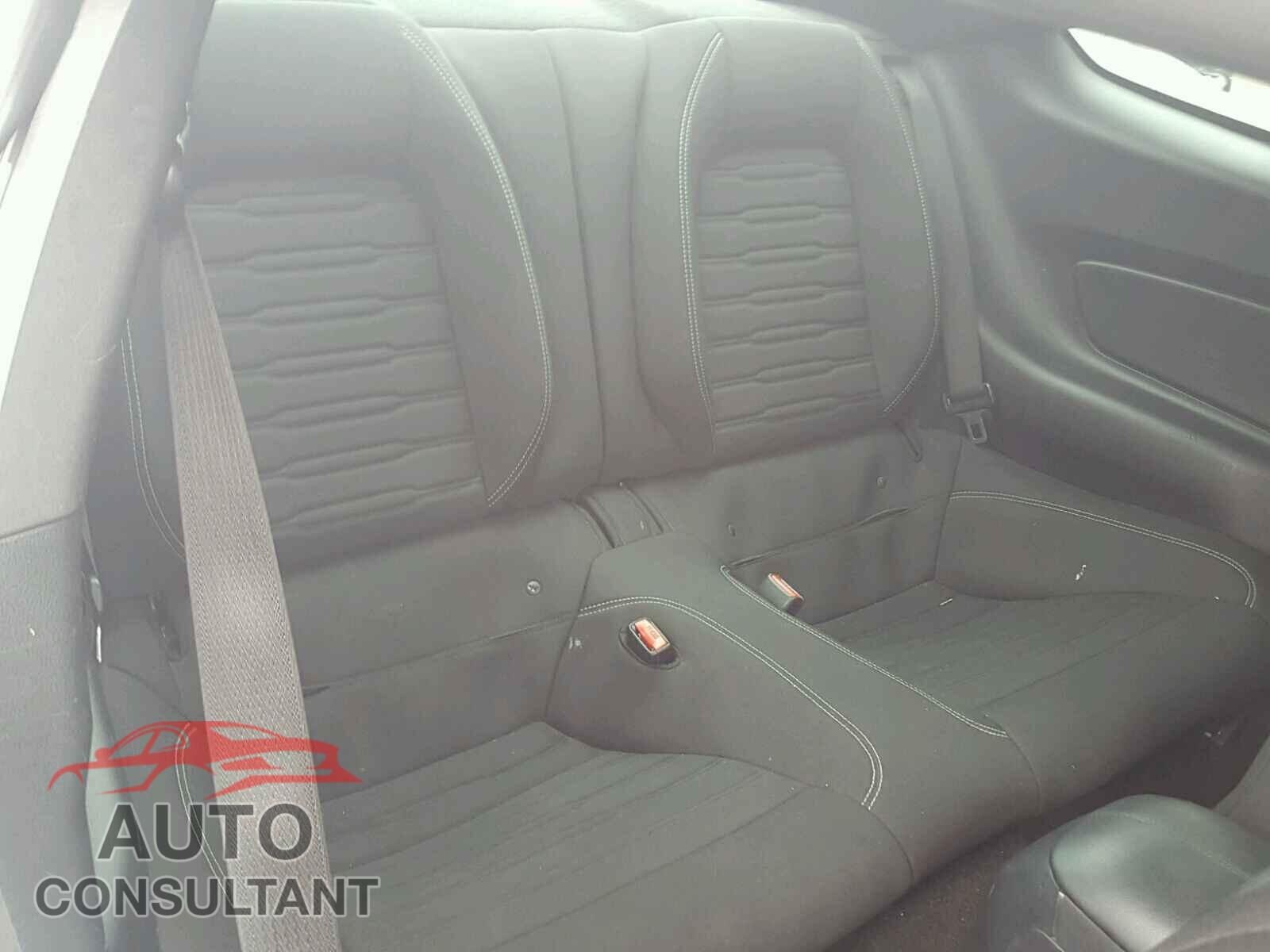 FORD MUSTANG 2015 - 1FA6P8TH5F5425091